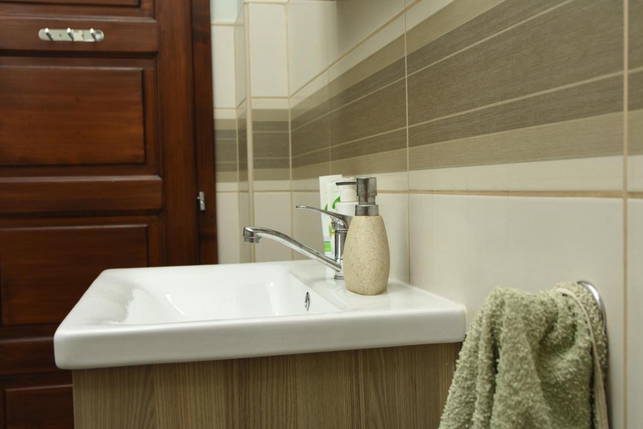 Apartman Woolf Senta ภายนอก รูปภาพ
