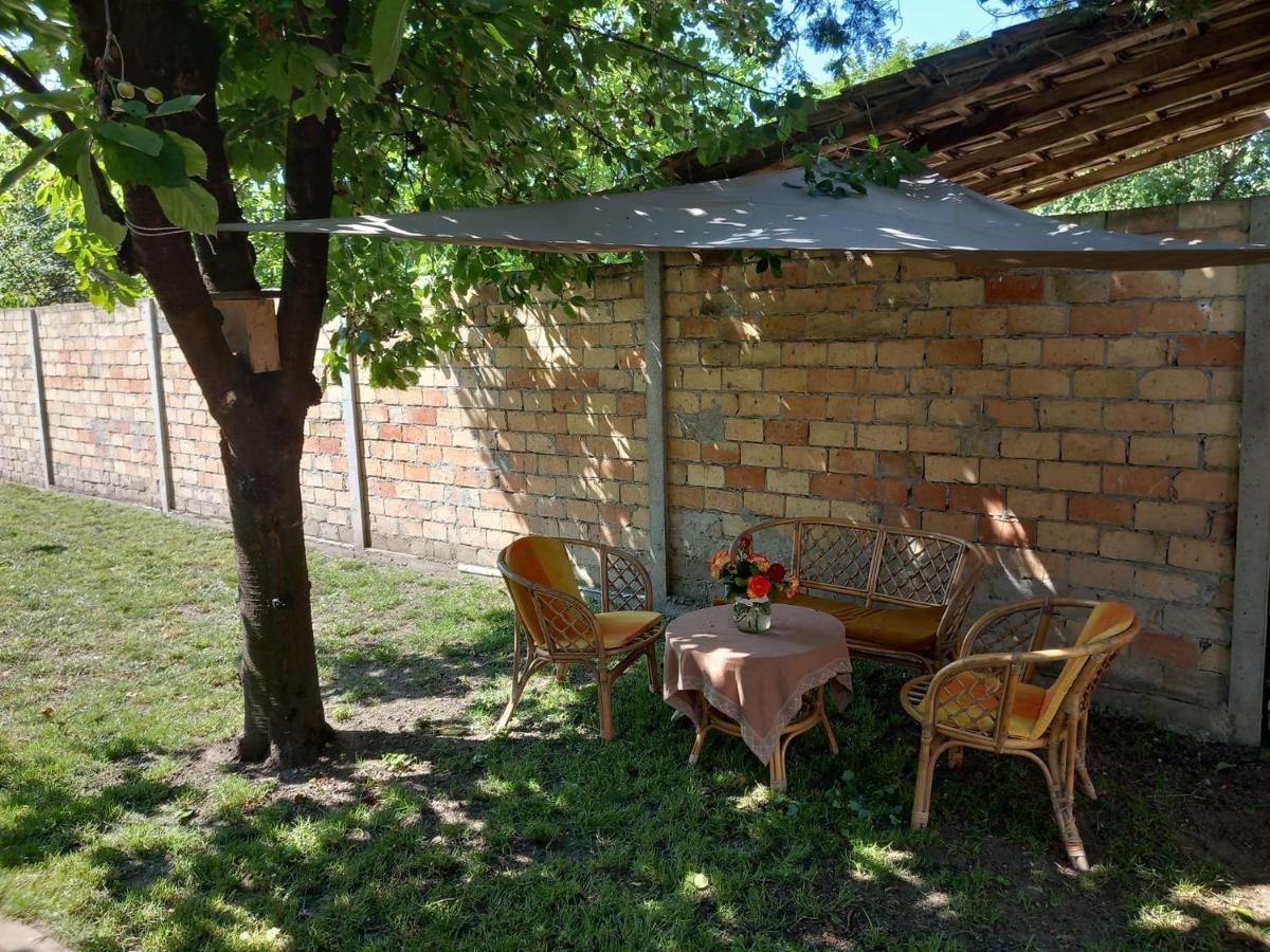 Apartman Woolf Senta ภายนอก รูปภาพ